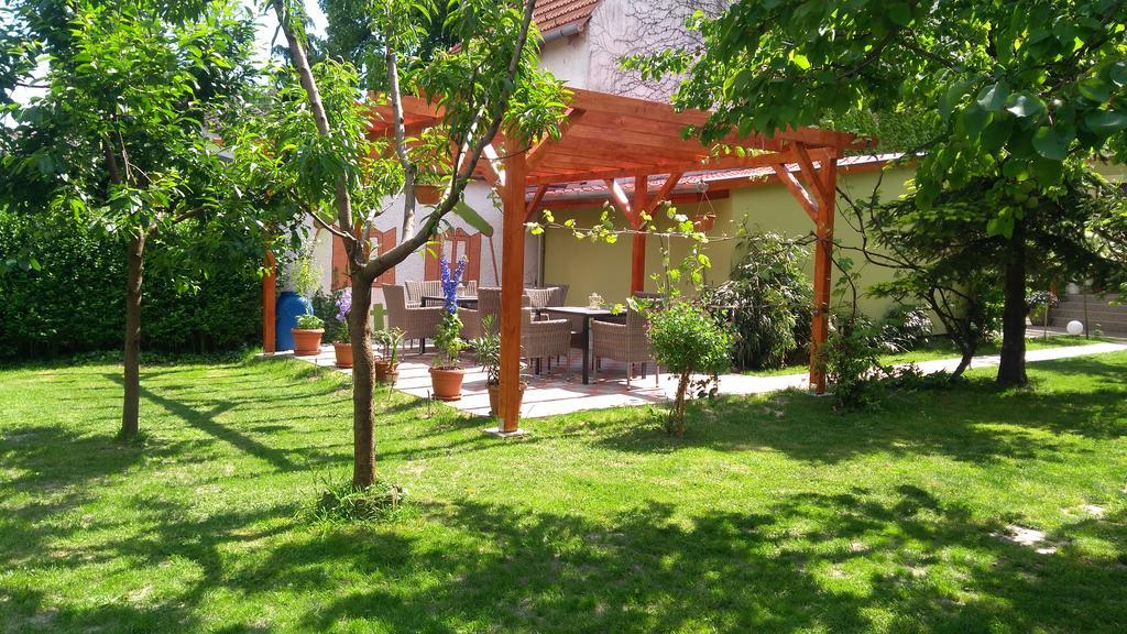 Diana Apartmanhaz Keszthely Εξωτερικό φωτογραφία